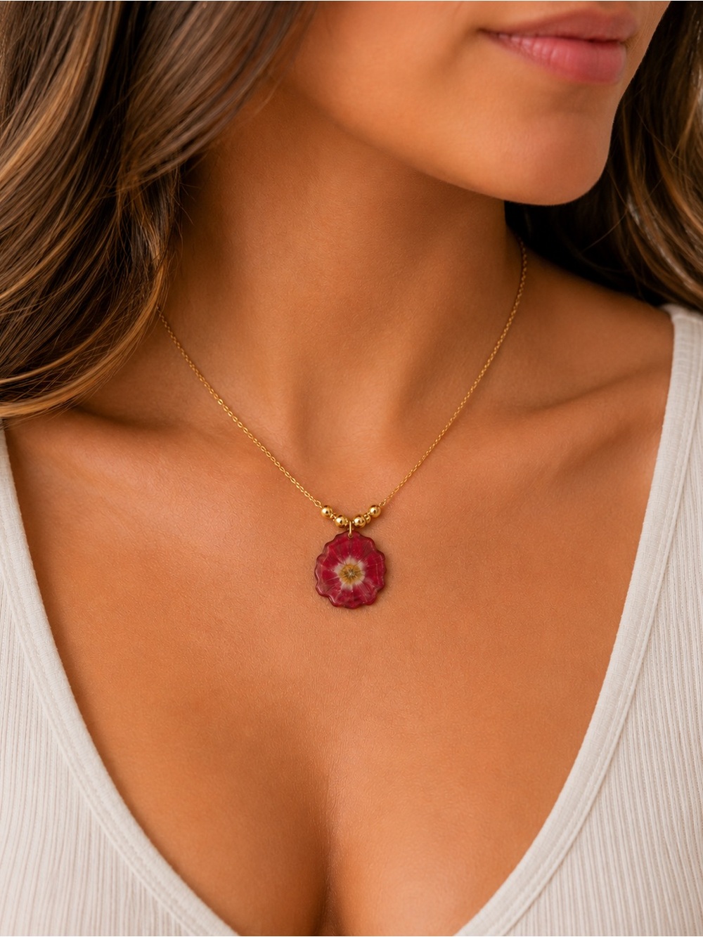 Elegant Gold and Red Floral Pendant Necklace steel